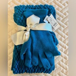 New York & Company, Scarf & Hat Gift Set, NWT, One Size, Turquoise Blue